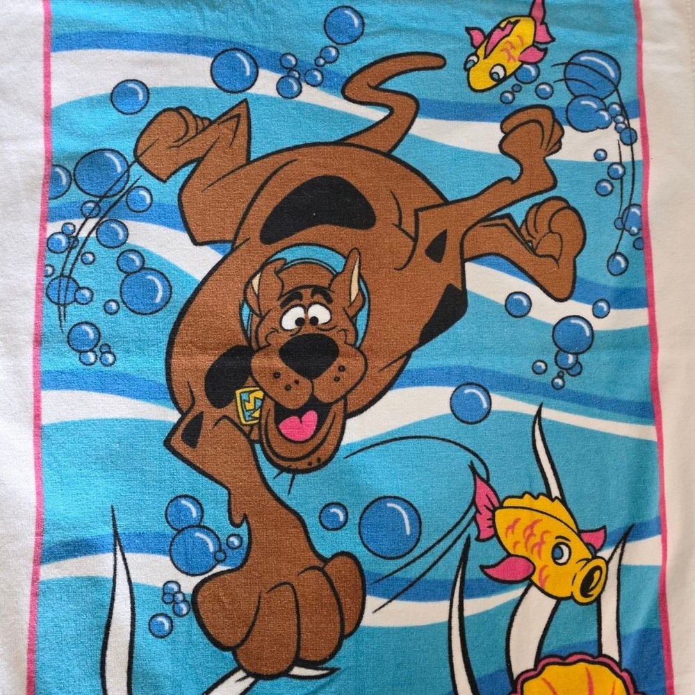 Scooby-Doo Underwater Scene Cotton Beach Towel Blue 55x27.5 Retro Cartoon